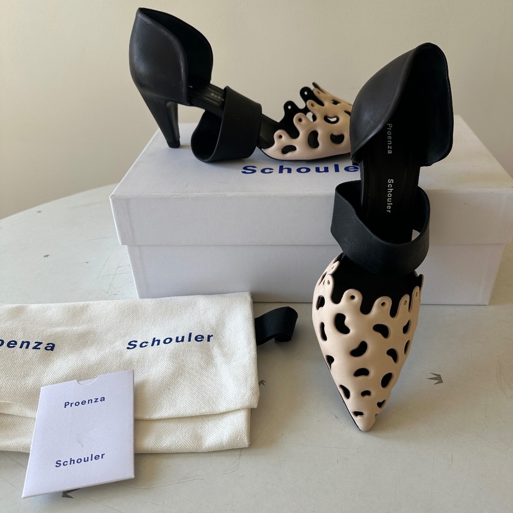 Proenza Schouler sz37 peach/black high frequency rubber band kitten heel shoes